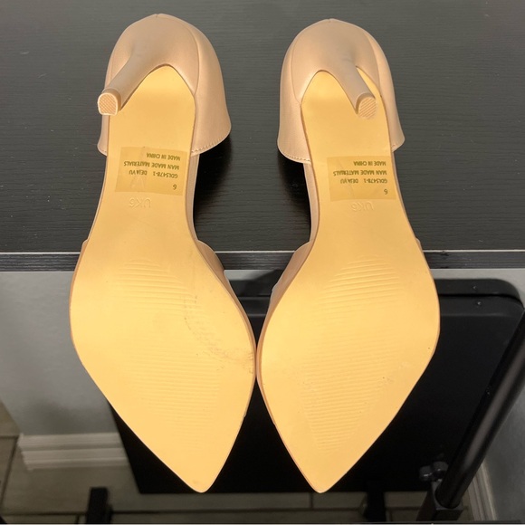 NWOT nude clear EGO heels from ASOS - super sexy to dress up or down - Picture 5 of 7